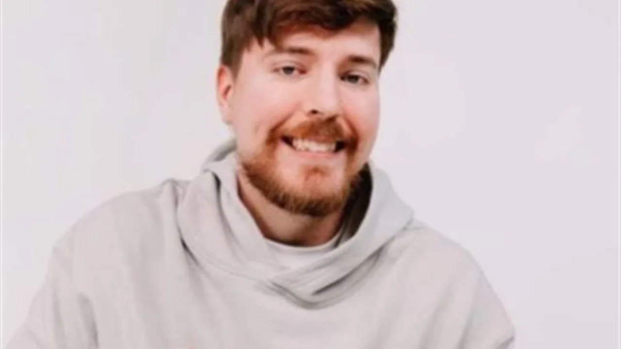 أرقام صادمة.. مستر بيست يكشف ثروة متابعي فيديوهاته الحقيقية لموقع وول ستريت جورنال